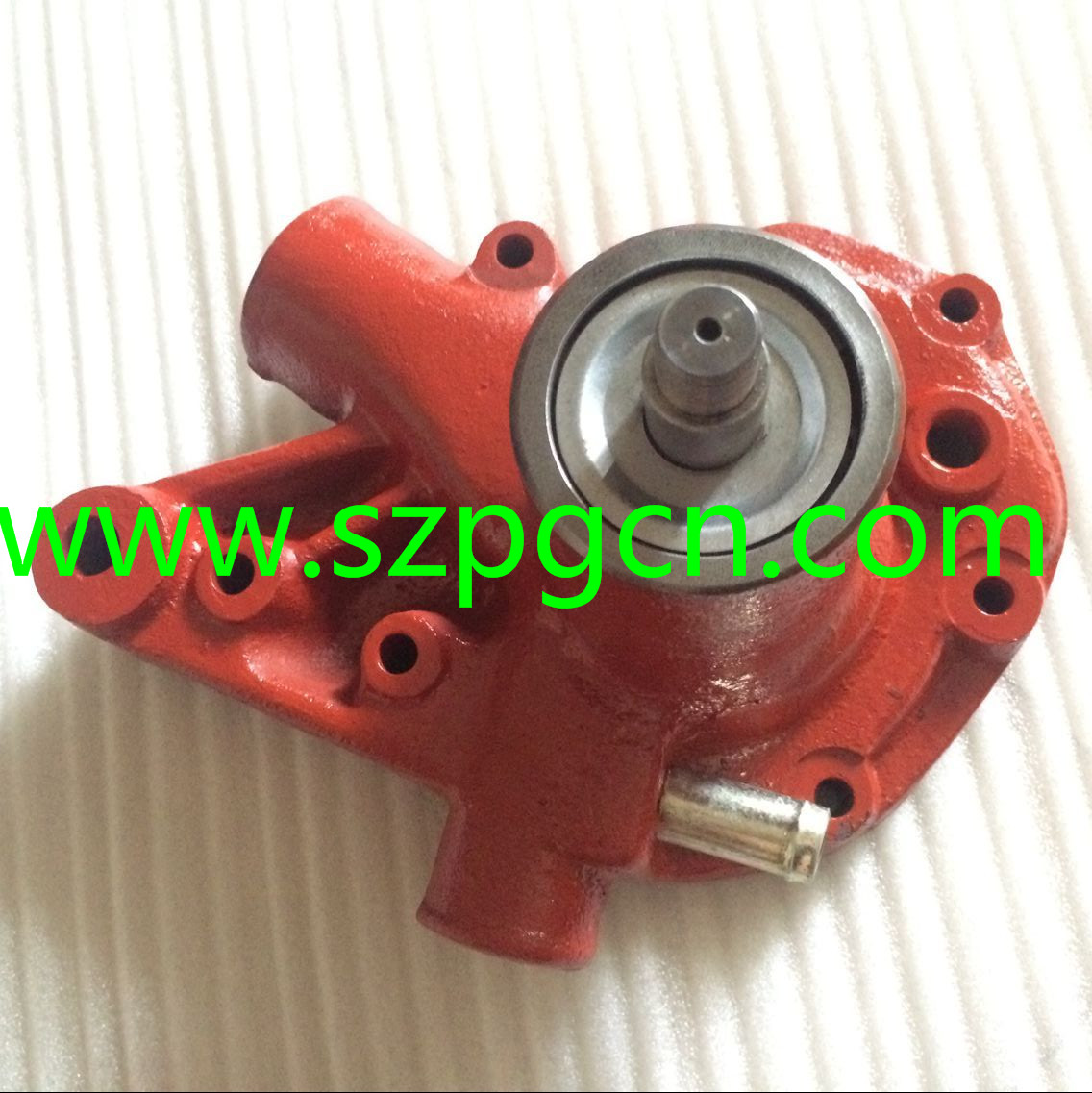 China Supplier DH220-2 Water Pump D1146T Cooling Pump for Excavator