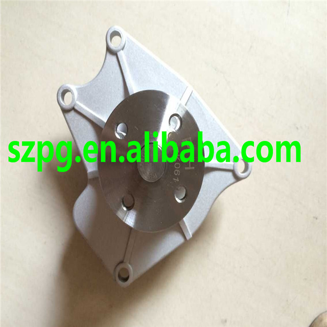 E307B 4M40 ME993473 Water Pump for Excavator